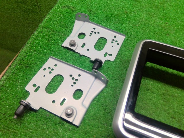 スペーシア クラスターパネル 5AA-MK53S 73822-79R00-5PK