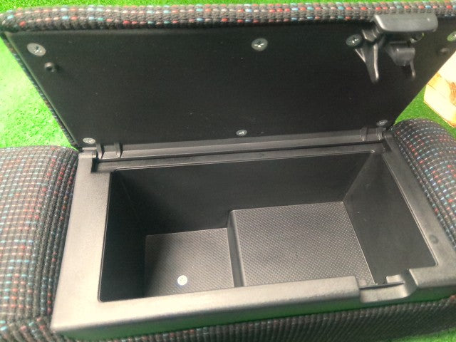 スペーシア アームレスト 5AA-MK53S 85501-80P50-C3E