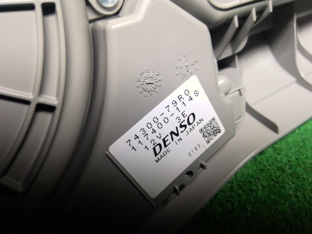 スペーシア 内装部品 5AA-MK53S 74300-79R00-6GS
