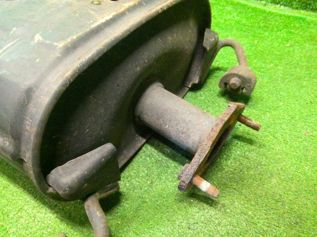 セレナ エキゾーストセンターマフラー DAA-HFC27 20100-5TL1B