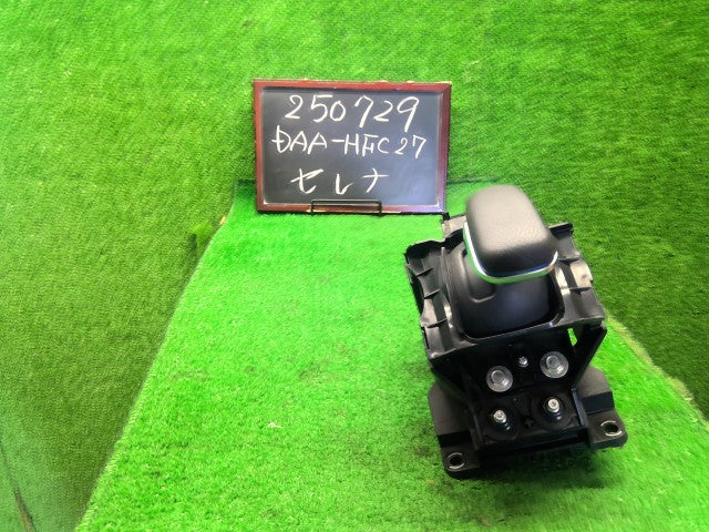 セレナ シフトレバー DAA-HFC27 34901-5TT1C
