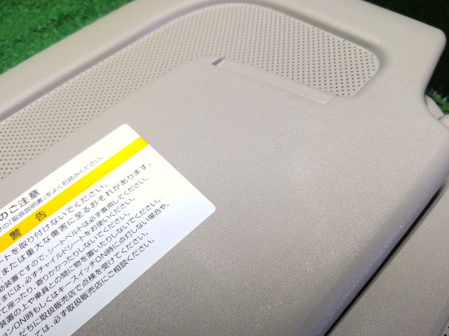 セレナ サンバイザー DAA-HFC27 96401-7DA0A