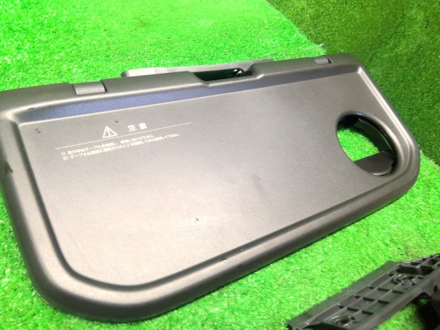 セレナ 内装部品 DAA-HFC27 87730-5TA1A