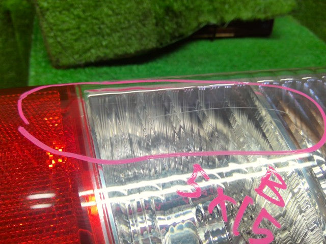 NV350キャラバン 右テールランプ LDF-VW6E26 26550-3XA0B