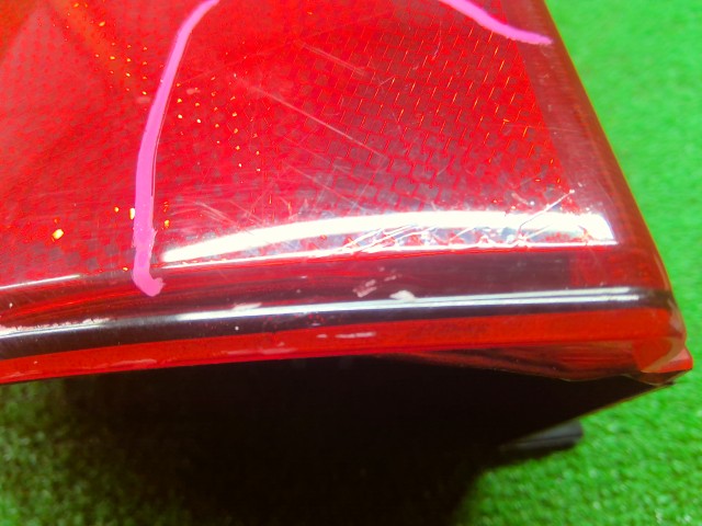 NV350キャラバン 左テールランプ LDF-VW6E26 26555-3XA0B
