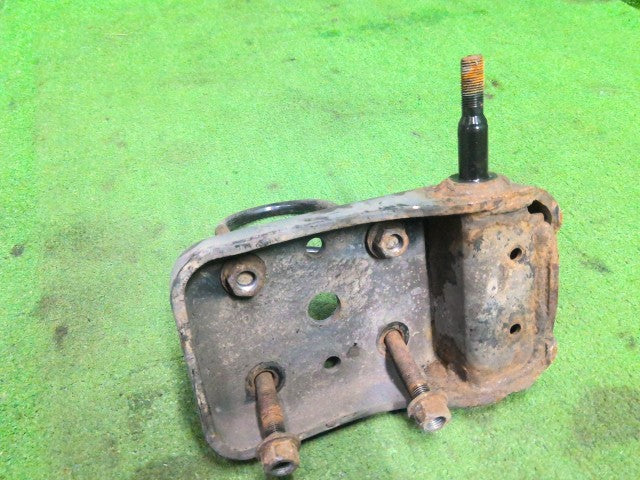 NV350キャラバン サスペンション系 LDF-VW6E26