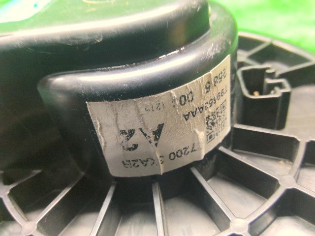 NV350キャラバン ヒーターブロアモーター LDF-VW6E26 27220-3XA1A
