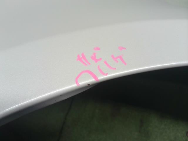 スイフト 右Ｆフェンダー DBA-ZC71S
