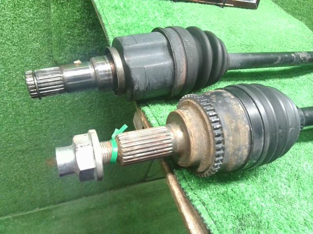 スイフト 左Ｆドライブシャフト DBA-ZC71S