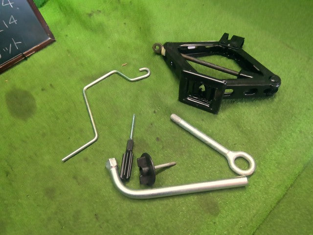 フィアット 500 車載工具 ABA-31214