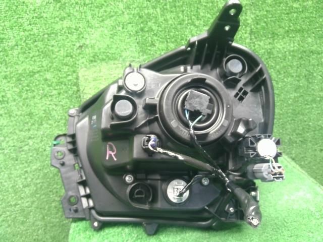 アルト 右ヘッドランプＡＳＳＹ 3BA-HA37S