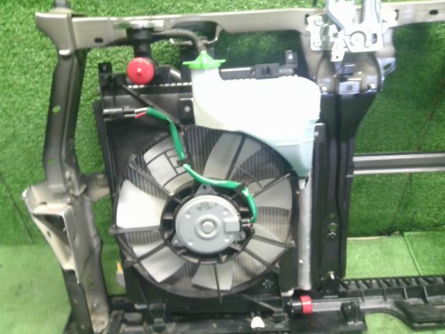 アルト ラジエータコアサポート 3BA-HA37S
