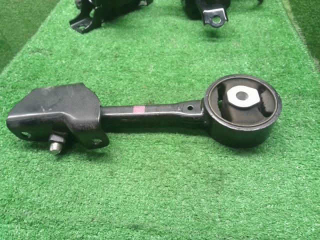 アルト E/G部品 3BA-HA37S