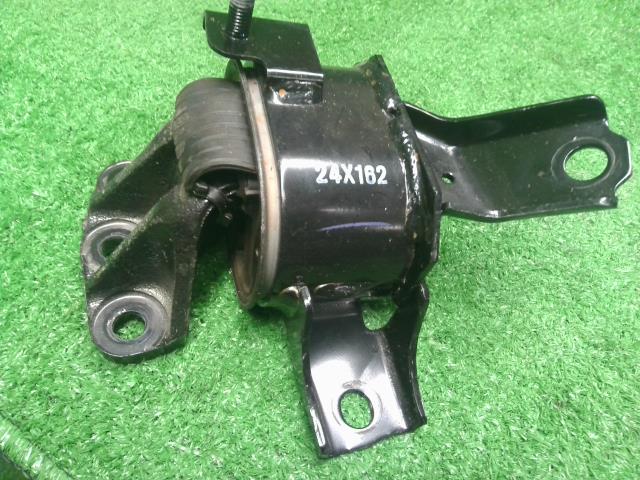 アルト E/G部品 3BA-HA37S