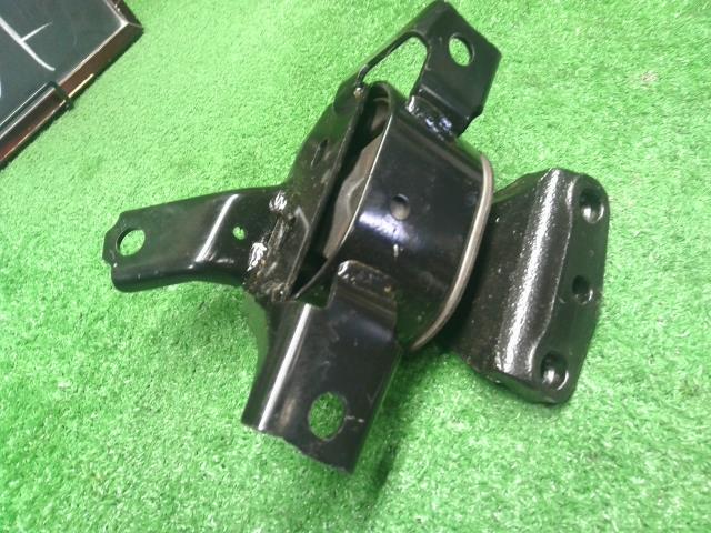 アルト E/G部品 3BA-HA37S