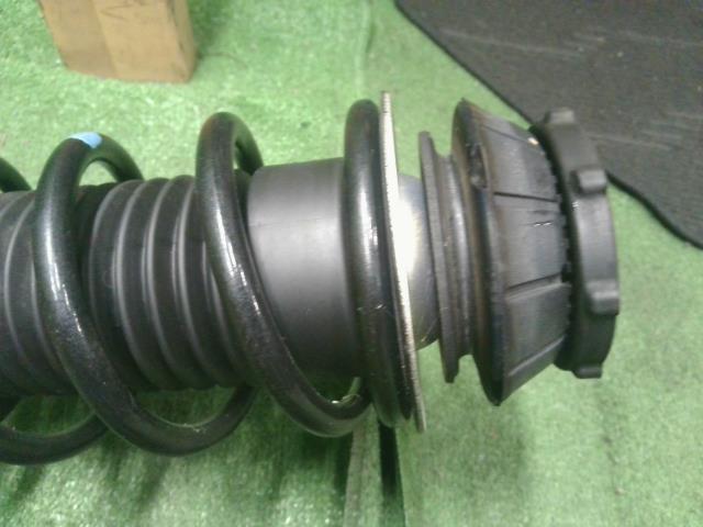アルト 左ＦストラットＡＳＳＹ 3BA-HA37S