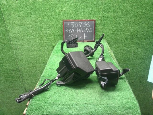 アルト ヒューズボックス 3BA-HA37S