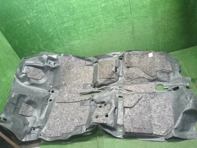 ワゴンＲ 内装部品 DBA-MH34S