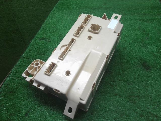 ミライース ヒューズボックス DBA-LA310S 82600-B2410