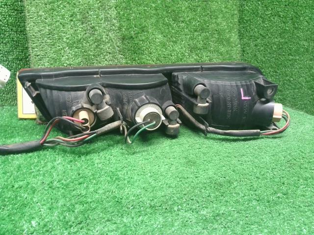 アルト 左テールランプ DBA-HA36S 35670-74P01