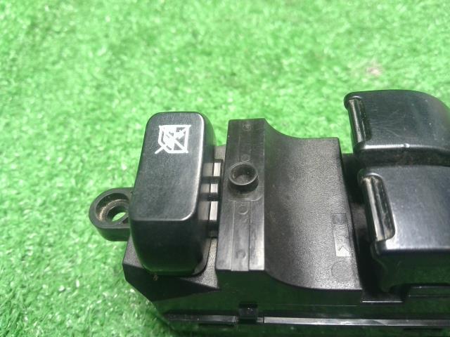 アルト パワーウインドウスイッチ DBA-HA36S 37990-74P00