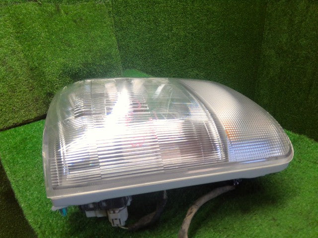 キャリィ 左ヘッドランプＡＳＳＹ EBD-DA63T 35320-67H10