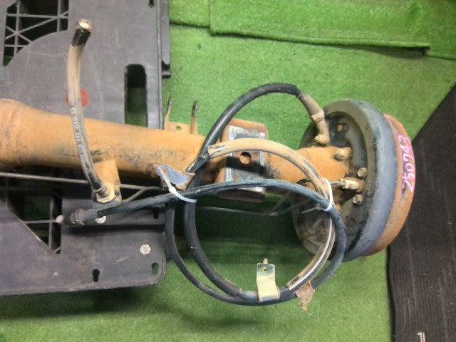 キャリィ ＲアクスルホーシングＡＳＳＹ EBD-DA63T