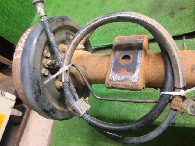 キャリィ ＲアクスルホーシングＡＳＳＹ EBD-DA63T