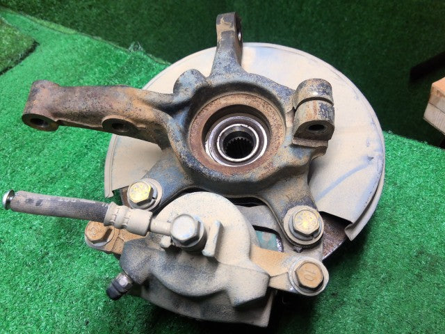 キャリィ 左ＦナックルハブＡＳＳＹ EBD-DA63T 45151-78AC0