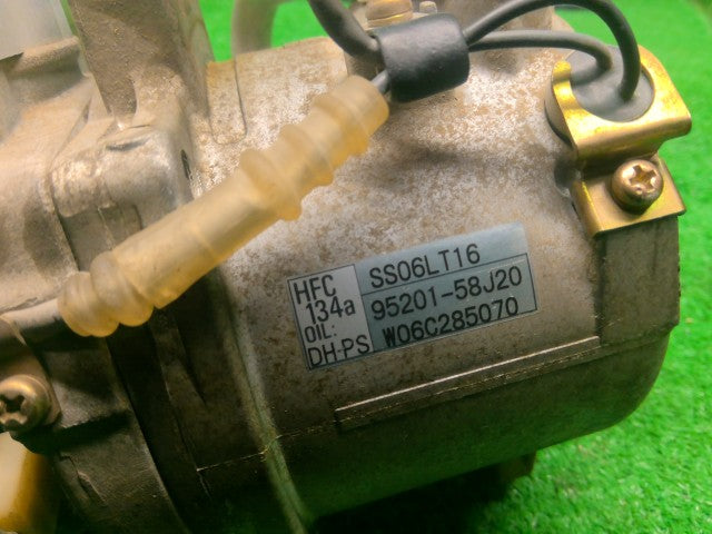 キャリィ Ａ／Ｃコンプレッサー EBD-DA63T 95200-58J21