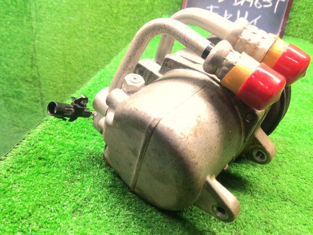 キャリィ Ａ／Ｃコンプレッサー EBD-DA63T 95200-58J21
