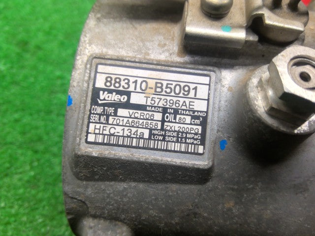 サンバー Ａ／Ｃコンプレッサー EBD-S510J 88320B5030