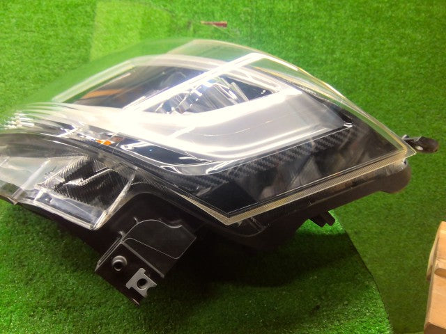 ムーヴ 左ヘッドランプＡＳＳＹ DBA-LA150S 81185-B2060
