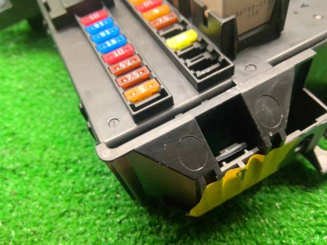 ムーヴ ヒューズボックス DBA-LA150S 82600-B2540