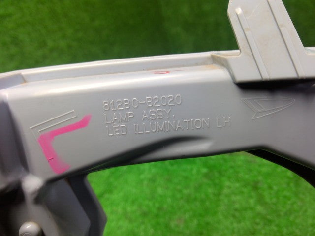ムーヴ ランプ類 DBA-LA150S 812B0-B2020