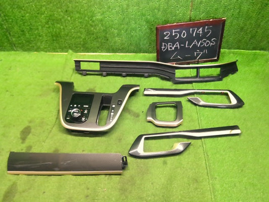 ムーヴ ダッシュパネル DBA-LA150S