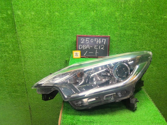 ノート 左ヘッドランプＡＳＳＹ DBA-E12 26060-5WK0D