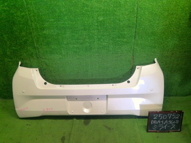 ミライース ＲバンパーＡＳＳＹ DBA-LA360S 52159-B2B20-A1