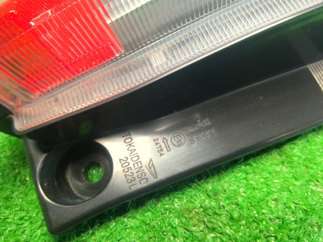 ミライース 左テールランプ DBA-LA360S 81560-B2740