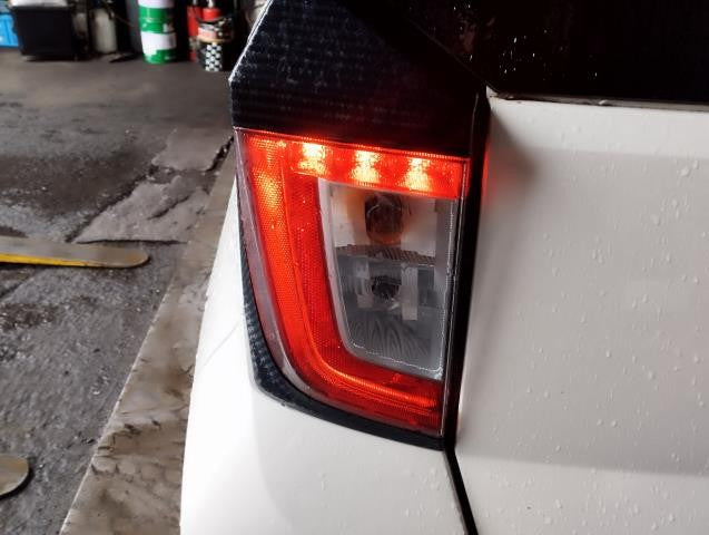 ミライース 左テールランプ DBA-LA360S 81560-B2740