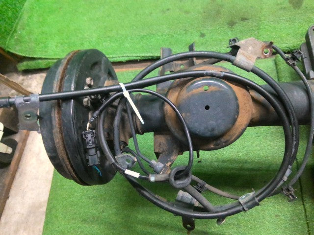 ミライース ＲアクスルホーシングＡＳＳＹ DBA-LA360S 41110-B2190