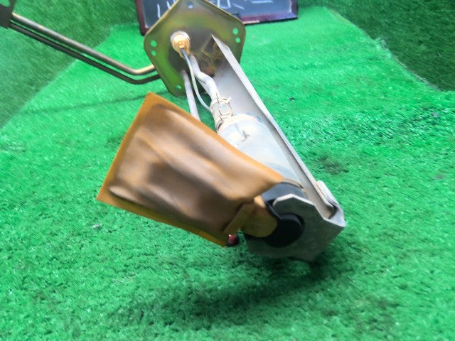 パジェロミニ フューエルポンプ E-H56A MR134681
