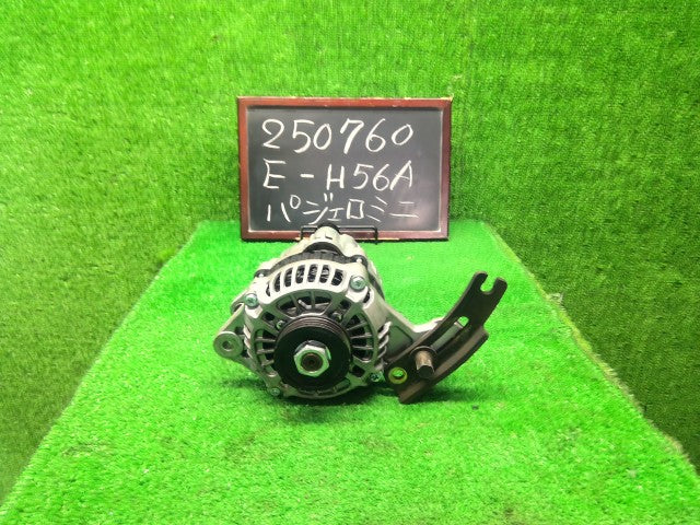 パジェロミニ オルタネーター E-H56A MD319575