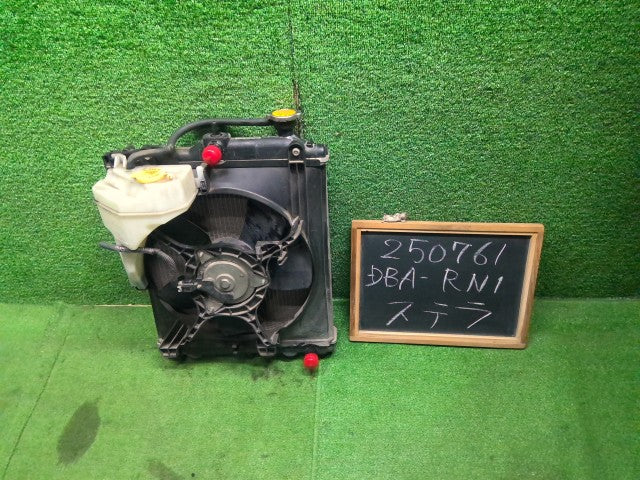 ステラ ラジエータ DBA-RN1 45111KG030