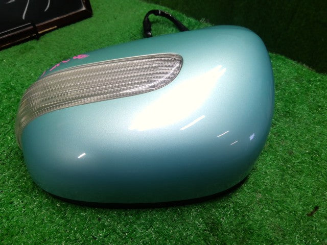 ムーヴラテ 左サイドミラー CBA-L550S 87940-B2240