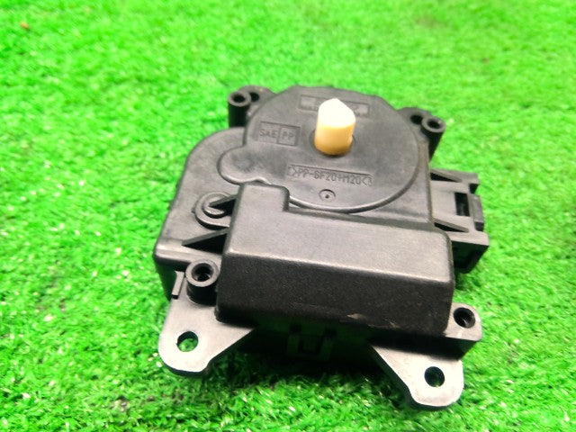 ムーヴラテ Ａ／Ｃヒーター系 CBA-L550S 88660-97203