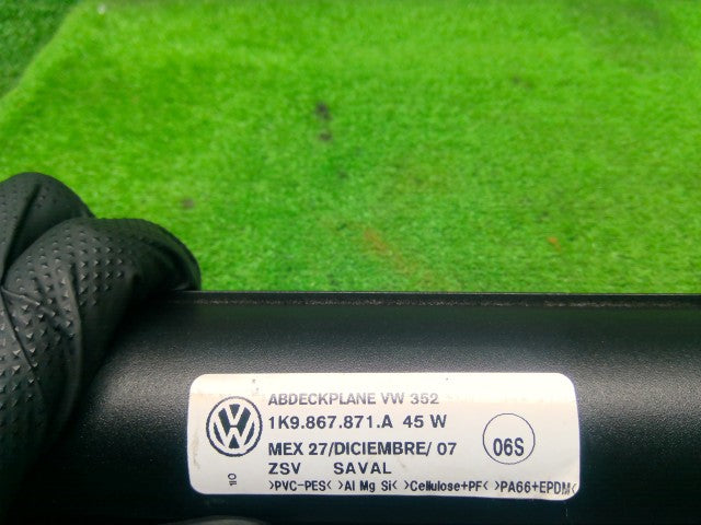 【中古】VW ゴルフヴァリアント ABA-1KAXX リアボード・トノカバー