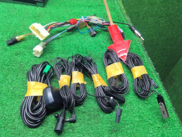 ノート カーナビゲーション DBA-E12 AVIC-MRZ099W