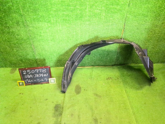 ジムニーシエラ 右Ｆインナーフェンダー 3BA-JB74W 72320-78R00
