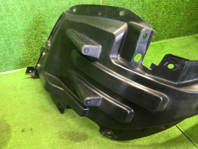 ジムニーシエラ 右Ｆインナーフェンダー 3BA-JB74W 72320-78R00